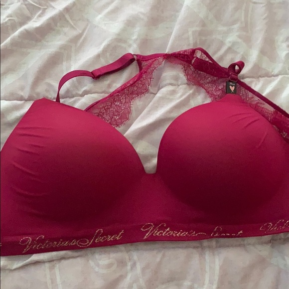 Brand new Victoria secret bra - Picture 1 of 3